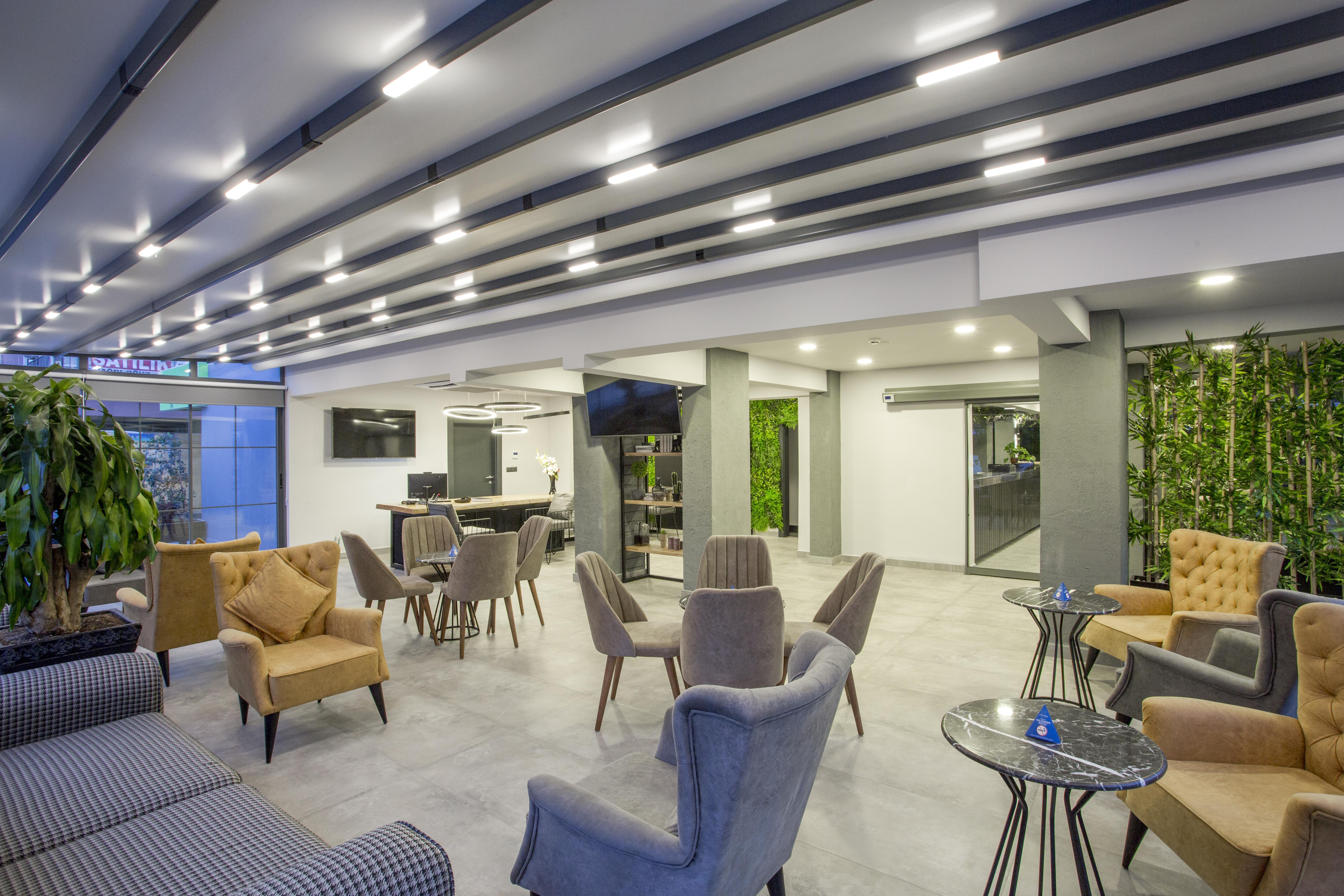 Falcon 1511 Otel 3*